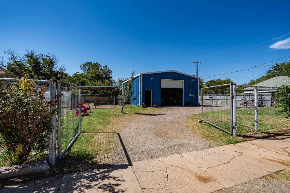 502 S Orient Street Stamford, TX 79553