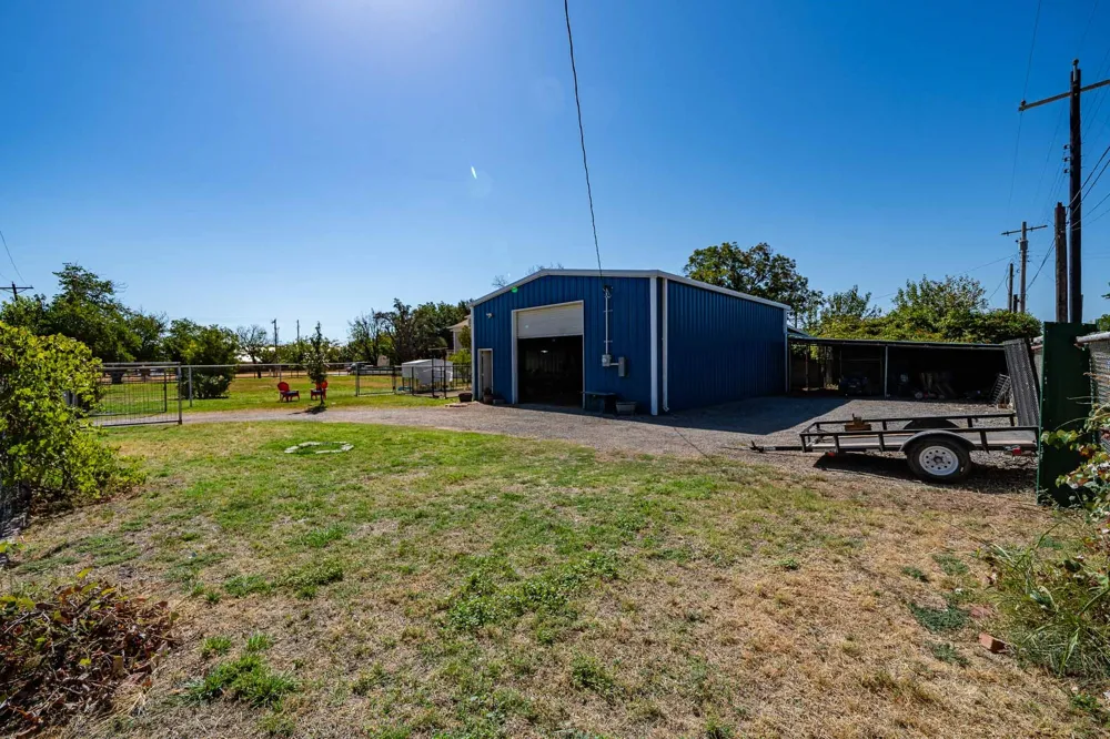 502 S Orient Street Stamford, TX 79553