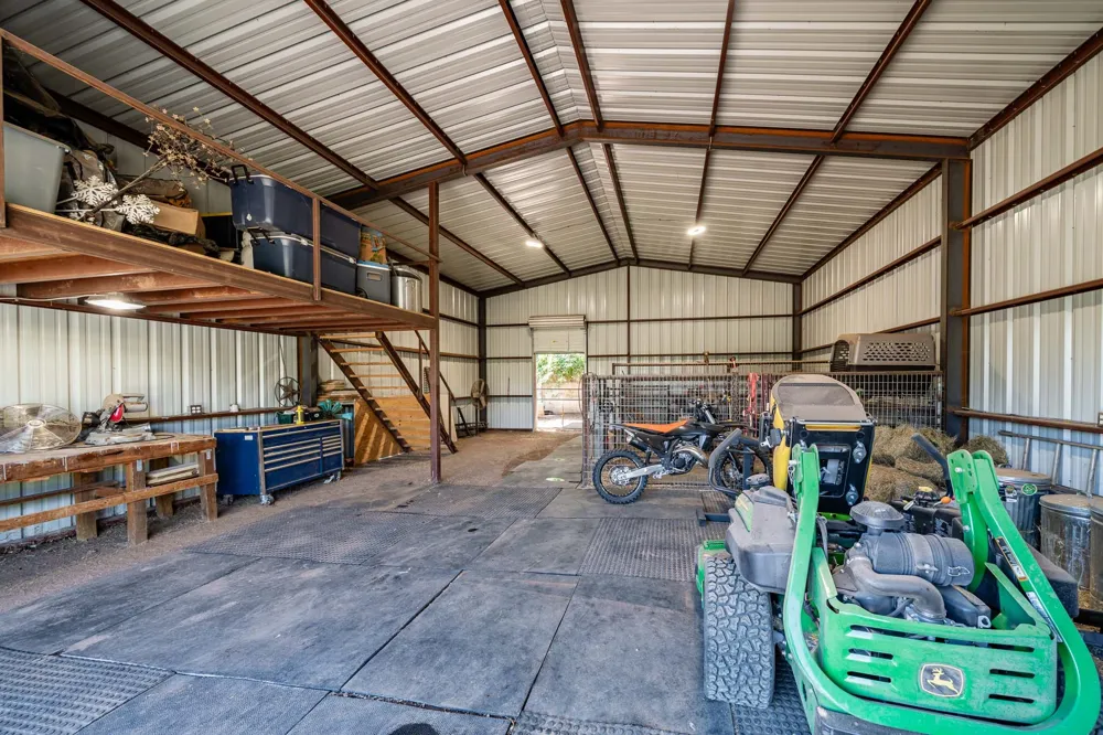 502 S Orient Street Stamford, TX 79553