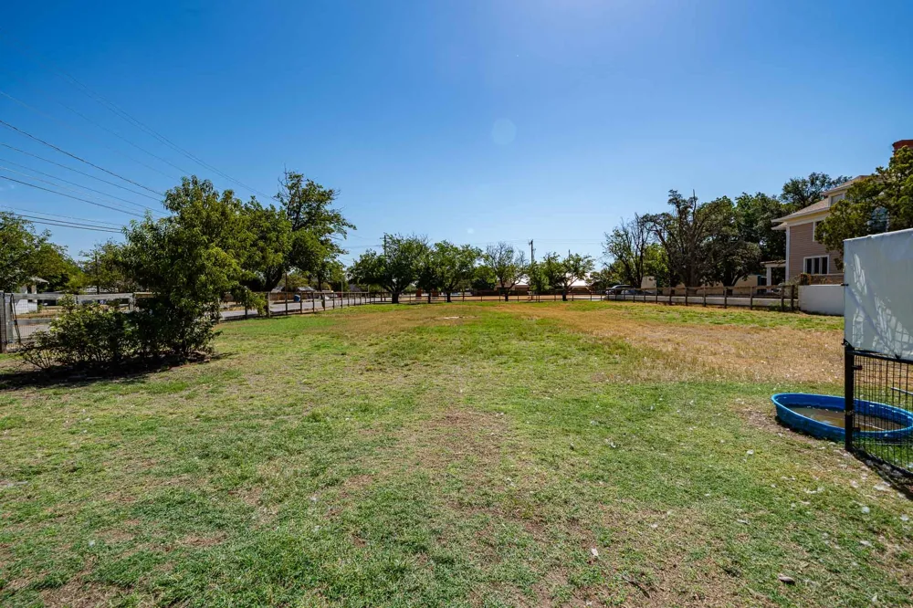 502 S Orient Street Stamford, TX 79553