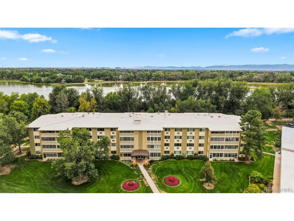 655 S Alton Way #655-10A Denver, CO 80247