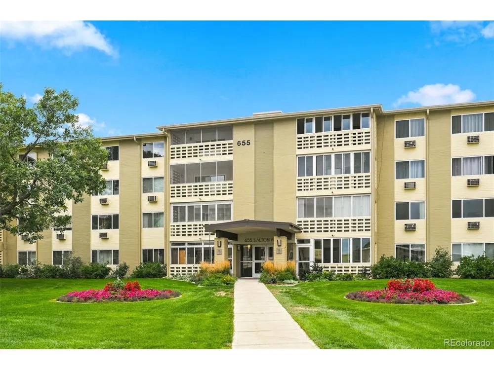 655 S Alton Way #655-10A Denver, CO 80247