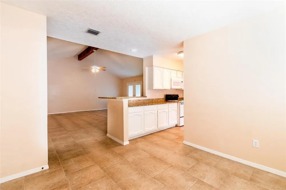 2527 Colonial Ridge Drive Friendswood, TX 77546