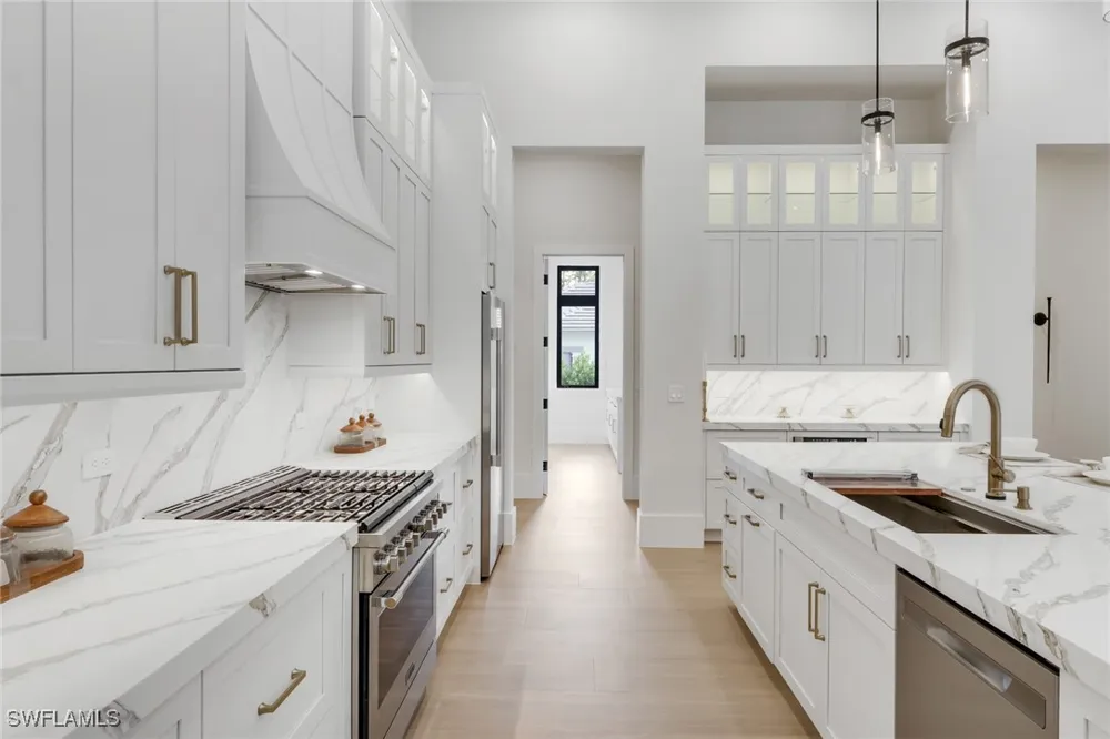 Sycamore Drive Naples, FL 34119