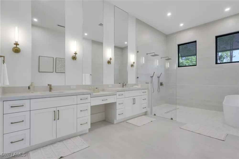 Sycamore Drive Naples, FL 34119