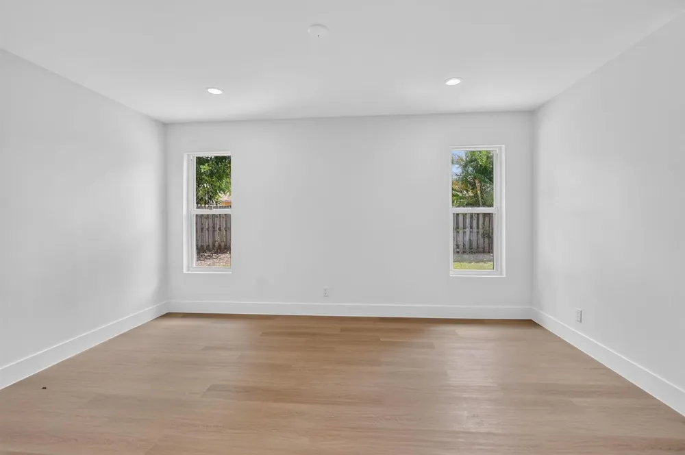 386 NW 40th Terrace Deerfield Beach, FL 33442