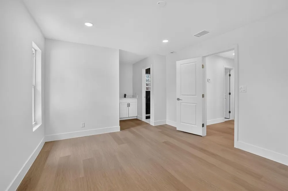 386 NW 40th Terrace Deerfield Beach, FL 33442