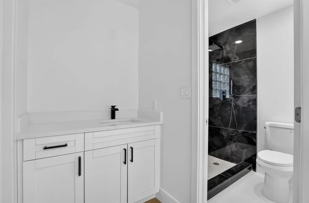 386 NW 40th Terrace Deerfield Beach, FL 33442