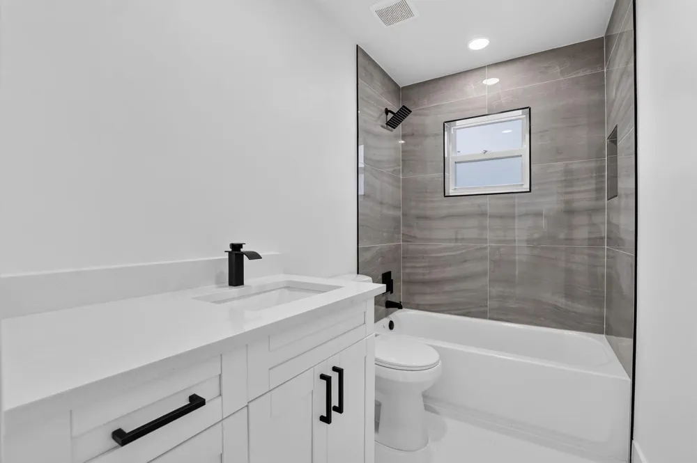 386 NW 40th Terrace Deerfield Beach, FL 33442