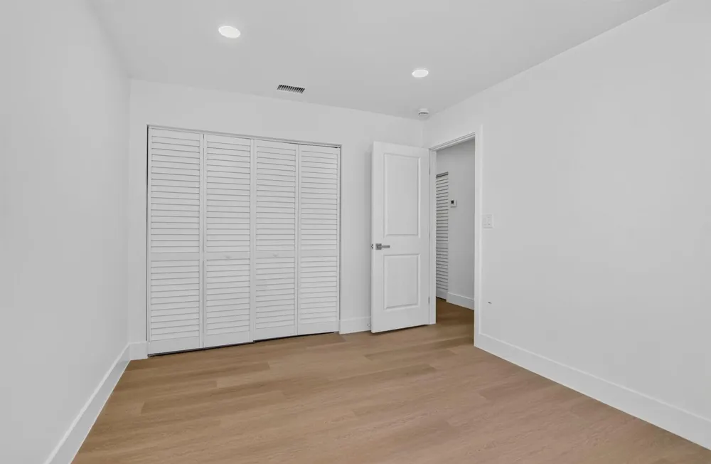 386 NW 40th Terrace Deerfield Beach, FL 33442