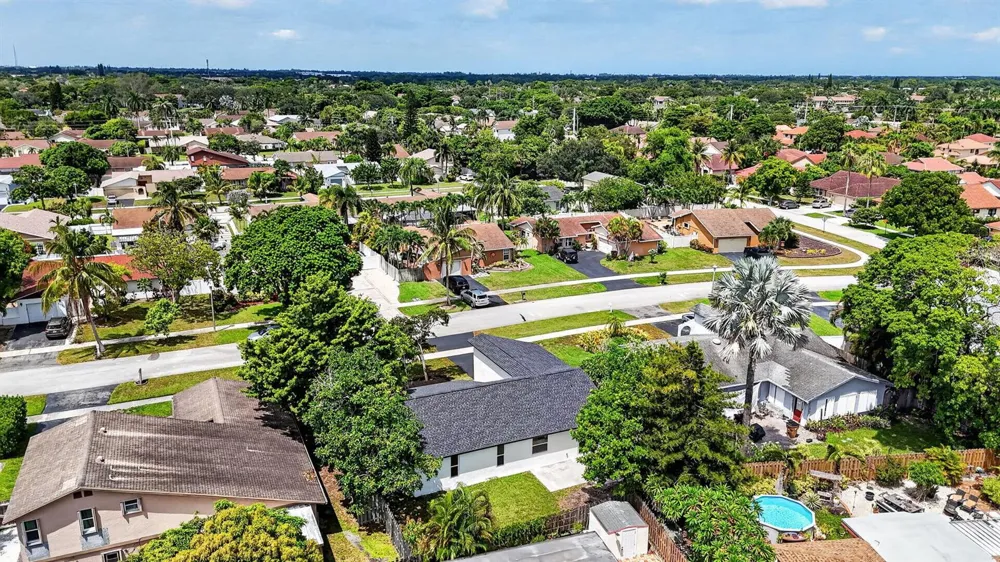 386 NW 40th Terrace Deerfield Beach, FL 33442