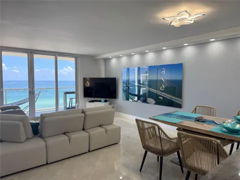 5701 Collins Ave #908