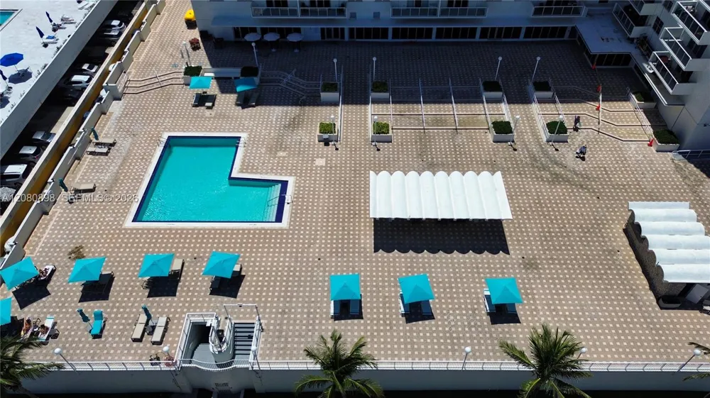 5701 Collins Ave #908 Miami Beach, FL 33140