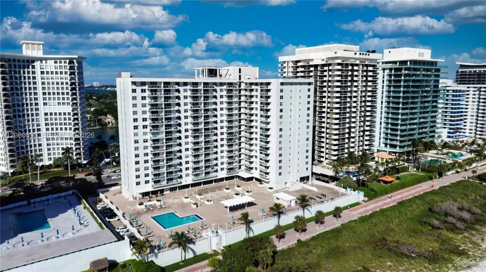 5701 Collins Ave #908 Miami Beach, FL 33140
