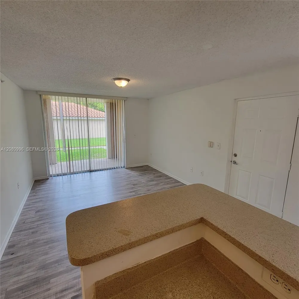 7824 Sonoma Springs Cir #101 Lake Worth, FL 33463