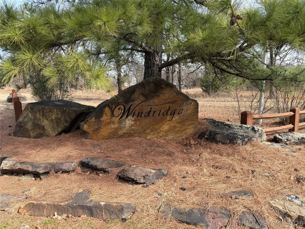 25 Windridge Drive Sand Springs, OK 74063