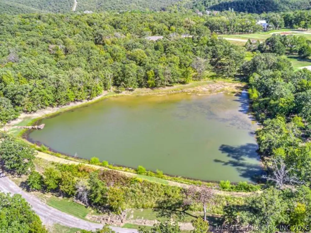 25 Windridge Drive Sand Springs, OK 74063