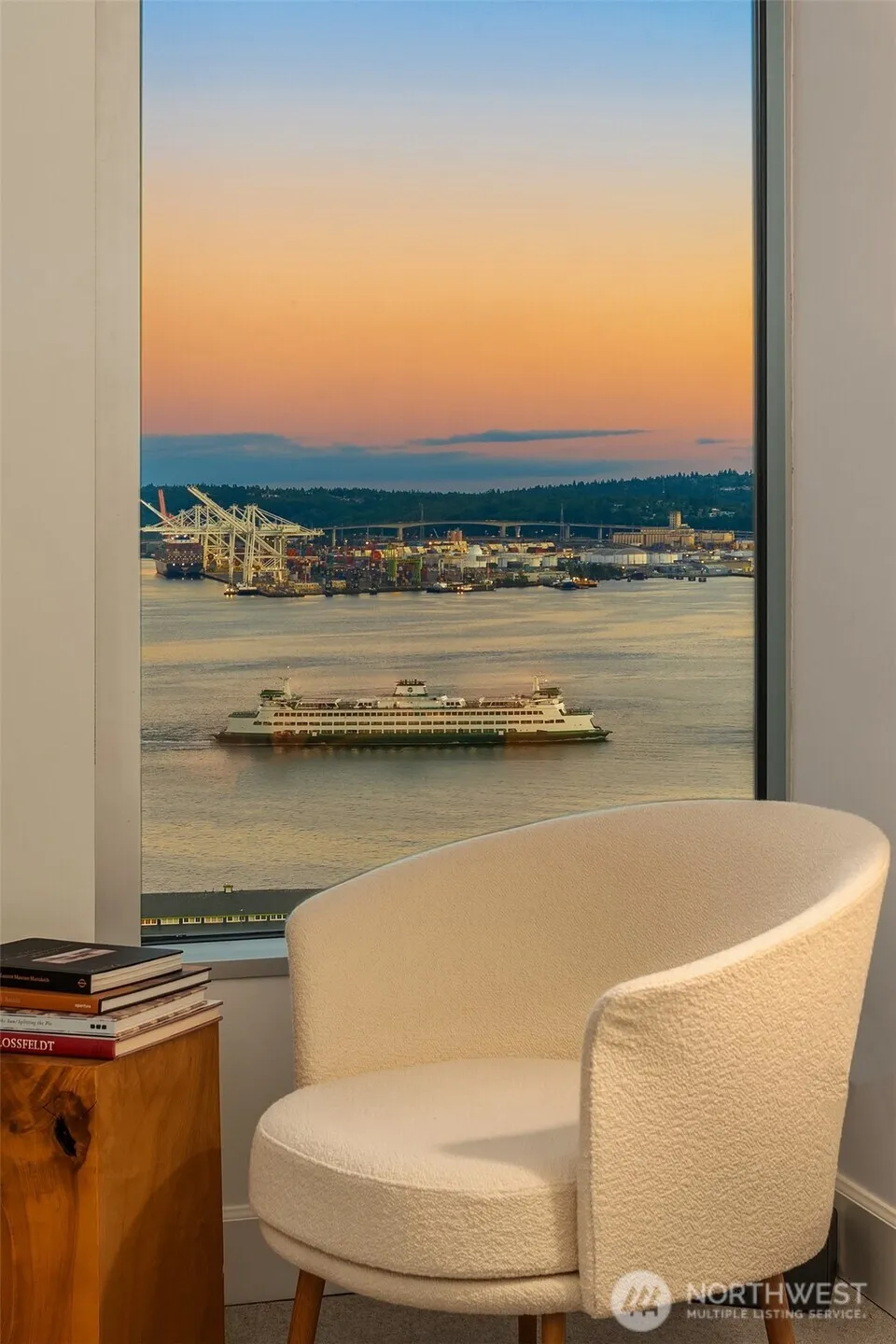 2000 1st Avenue #1602 Seattle, WA 98121
