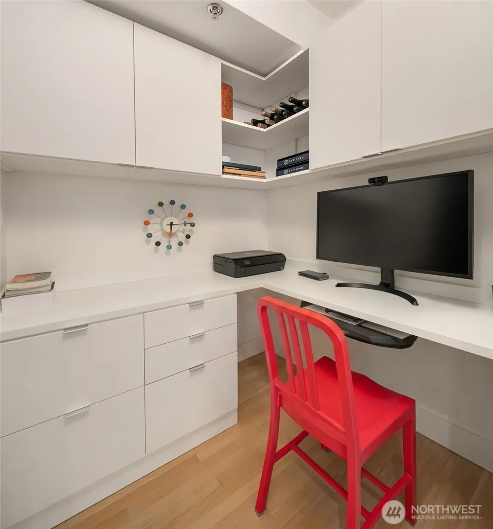 2000 1st Avenue #1602 Seattle, WA 98121