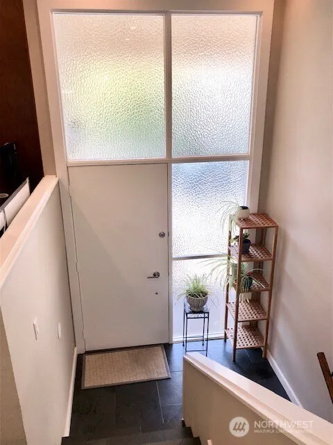 11426 105th Place NE Kirkland, WA 98033