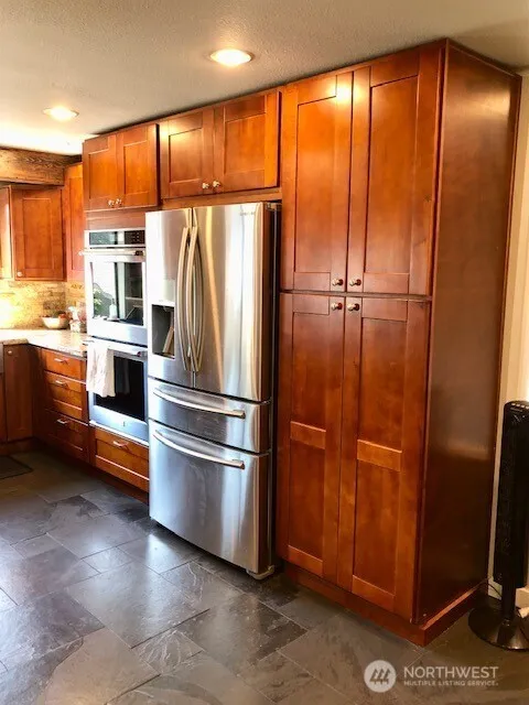 11426 105th Place NE Kirkland, WA 98033