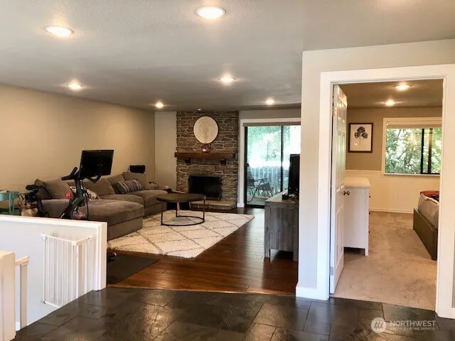 11426 105th Place NE Kirkland, WA 98033