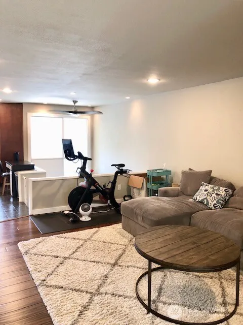 11426 105th Place NE Kirkland, WA 98033