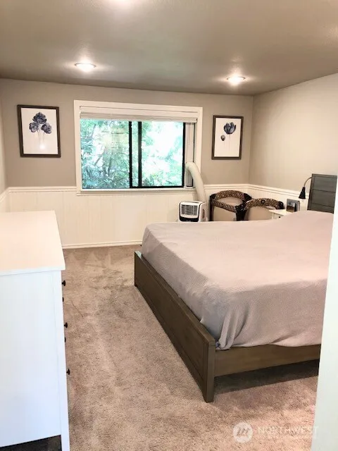 11426 105th Place NE Kirkland, WA 98033