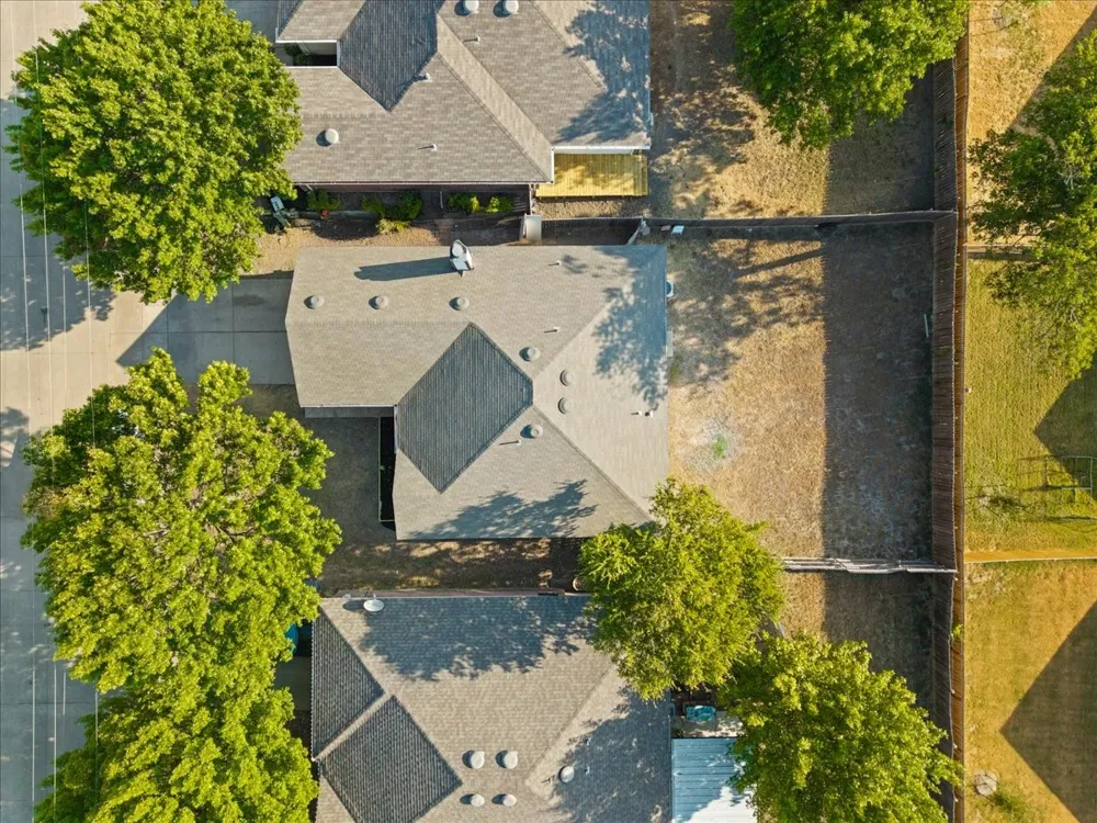 7739 Buford Drive Dallas, TX 75241