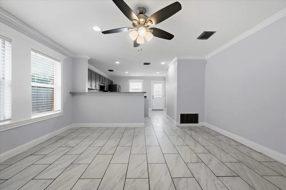 7739 Buford Drive Dallas, TX 75241