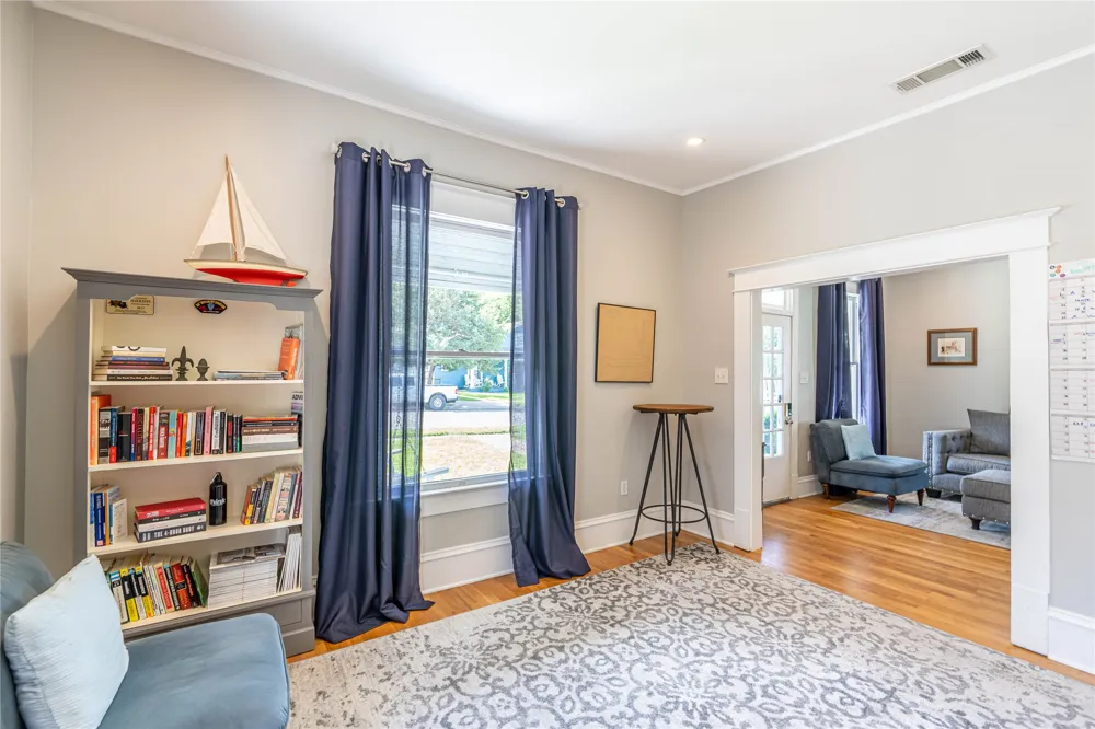 5511 Worth Street Dallas, TX 75214