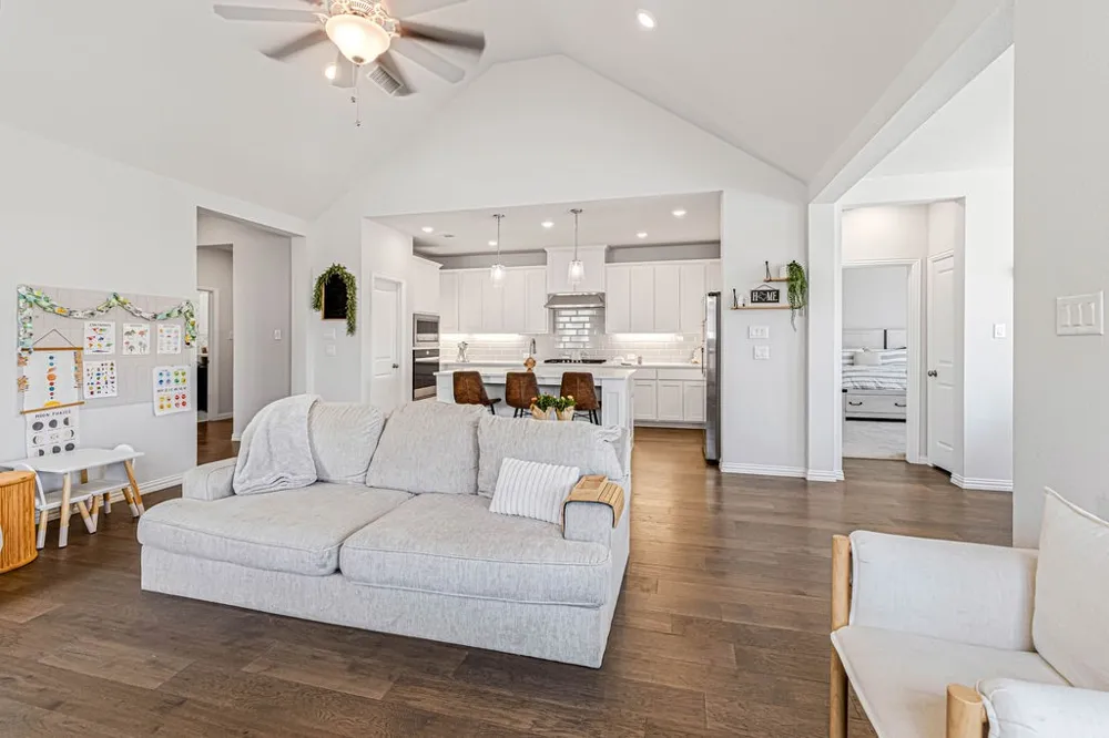 1009 Skyflower Lane Celina, TX 75009