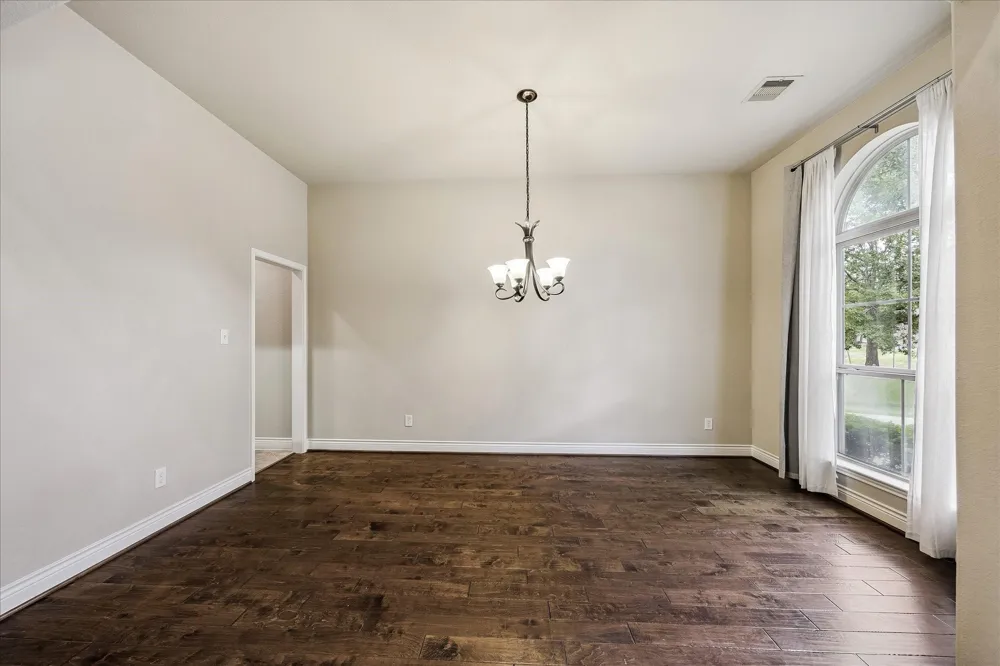 18638 Roslyn Springs Drive Spring, TX 77388
