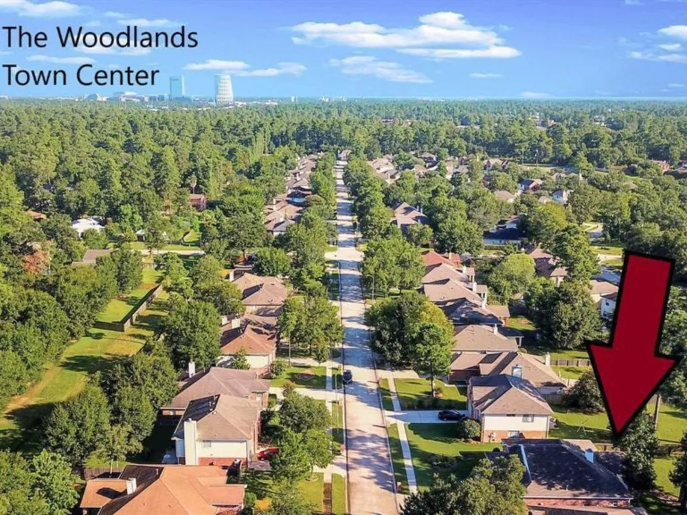25710 Bearborough Drive Spring, TX 77386