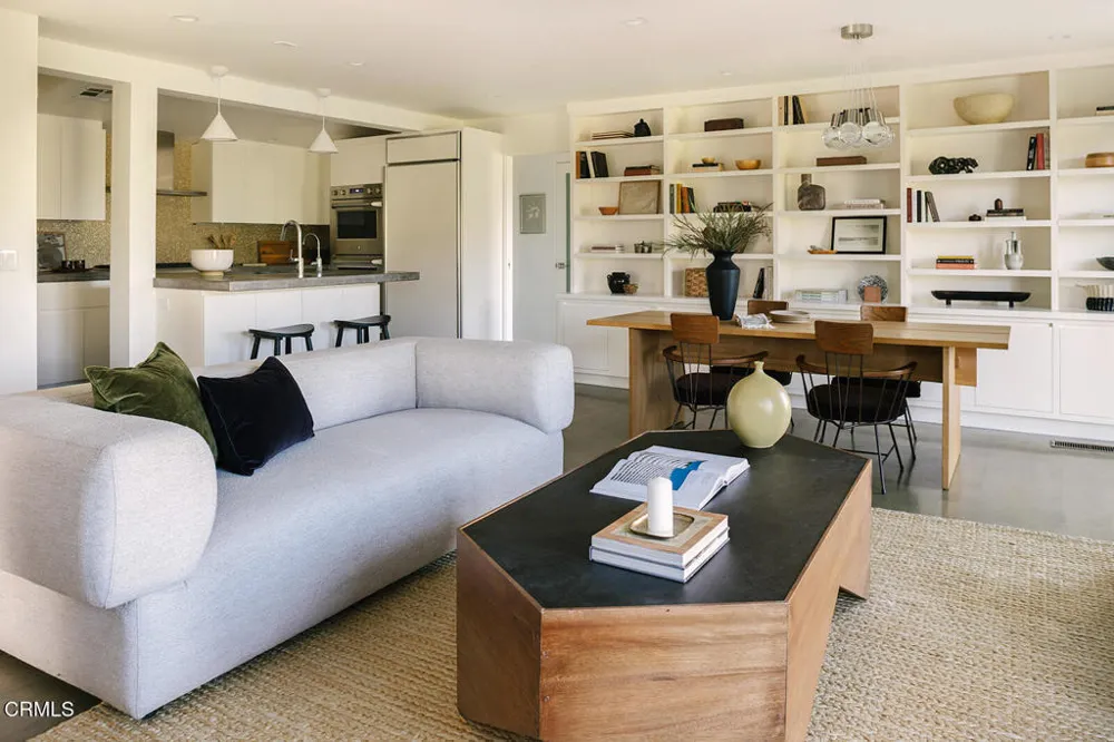 8008 Jorderr Avenue Los Angeles, CA 90046