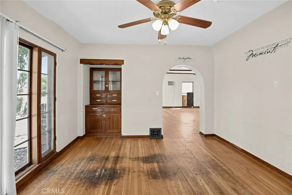 1791 Navarro Pasadena, CA 91103