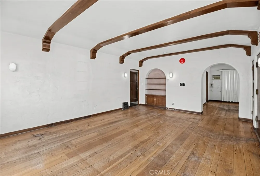 1791 Navarro Pasadena, CA 91103