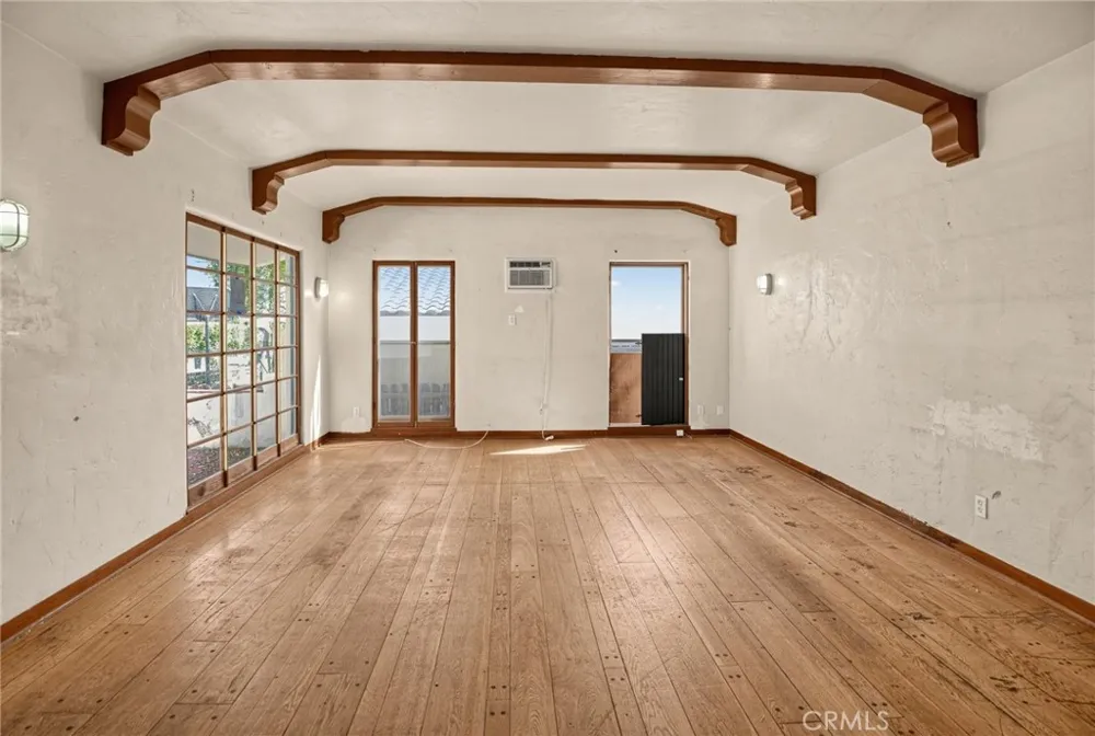 1791 Navarro Pasadena, CA 91103