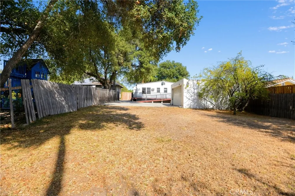 1791 Navarro Pasadena, CA 91103