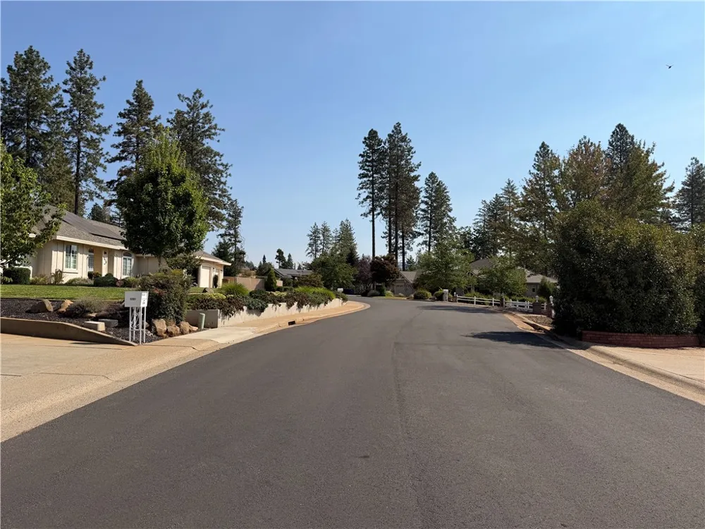 5292 Harrison Paradise, CA 95969