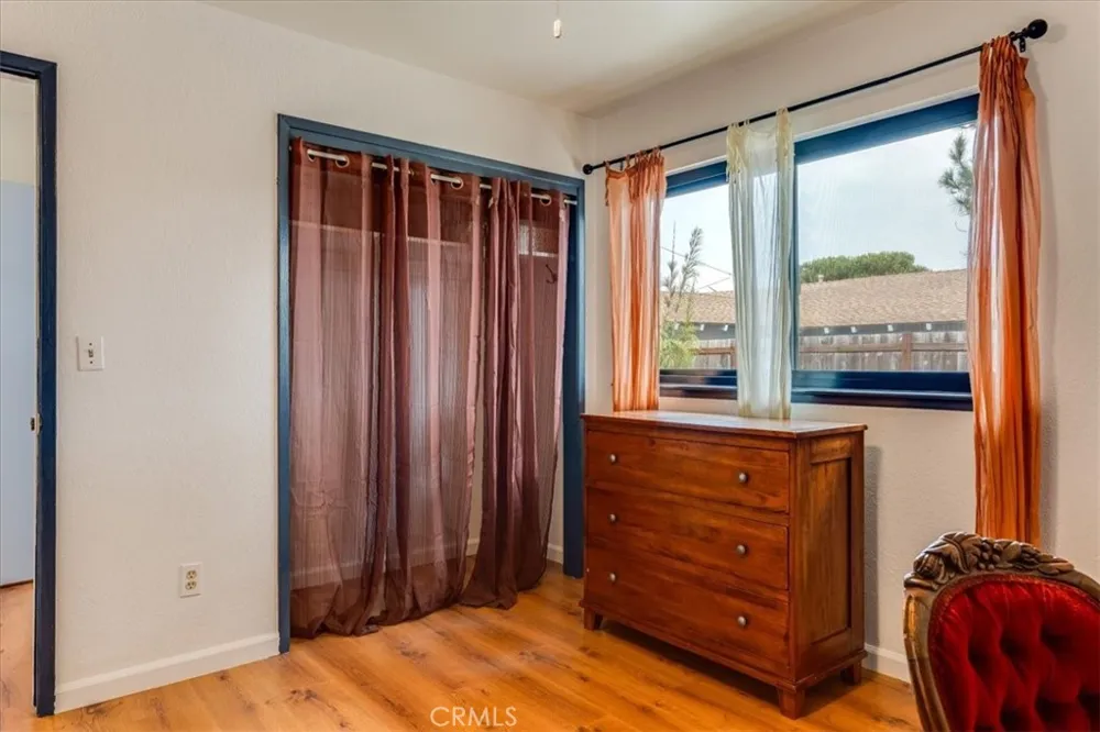 1536 15th Los Osos, CA 93402