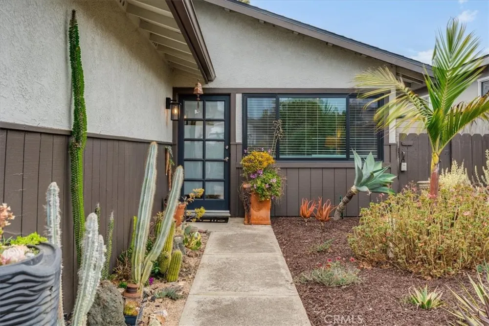 1536 15th Los Osos, CA 93402