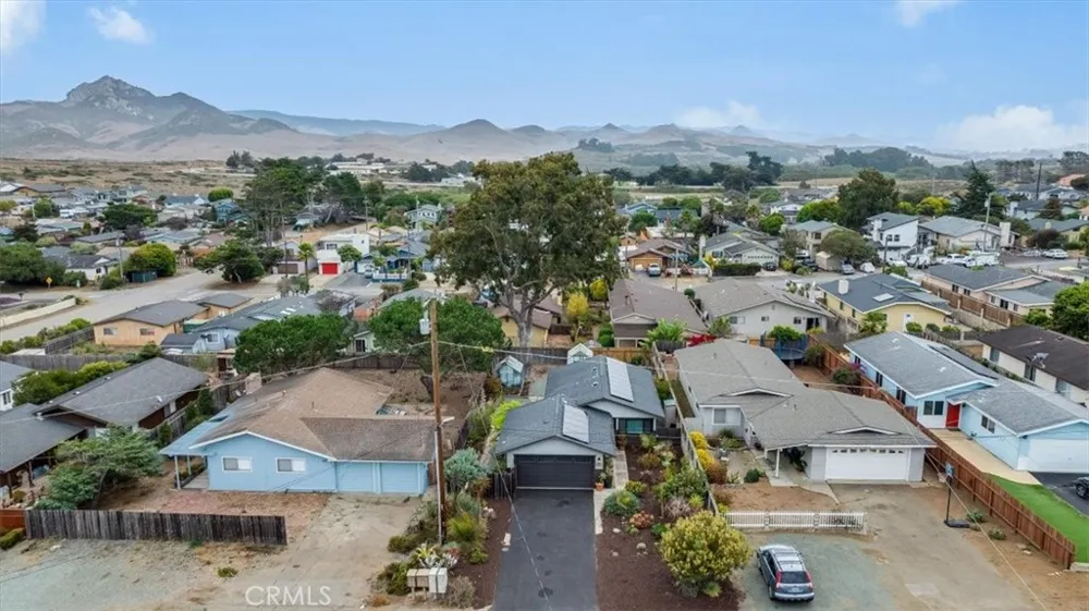 1536 15th Los Osos, CA 93402