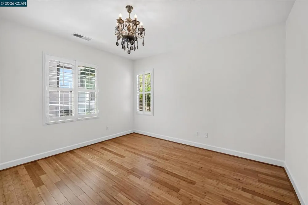 5210 S Montecito Dr Concord, CA 94521