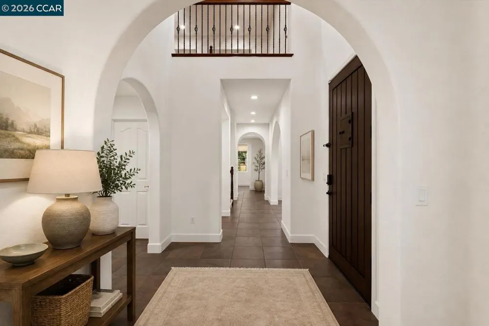 5210 S Montecito Dr Concord, CA 94521