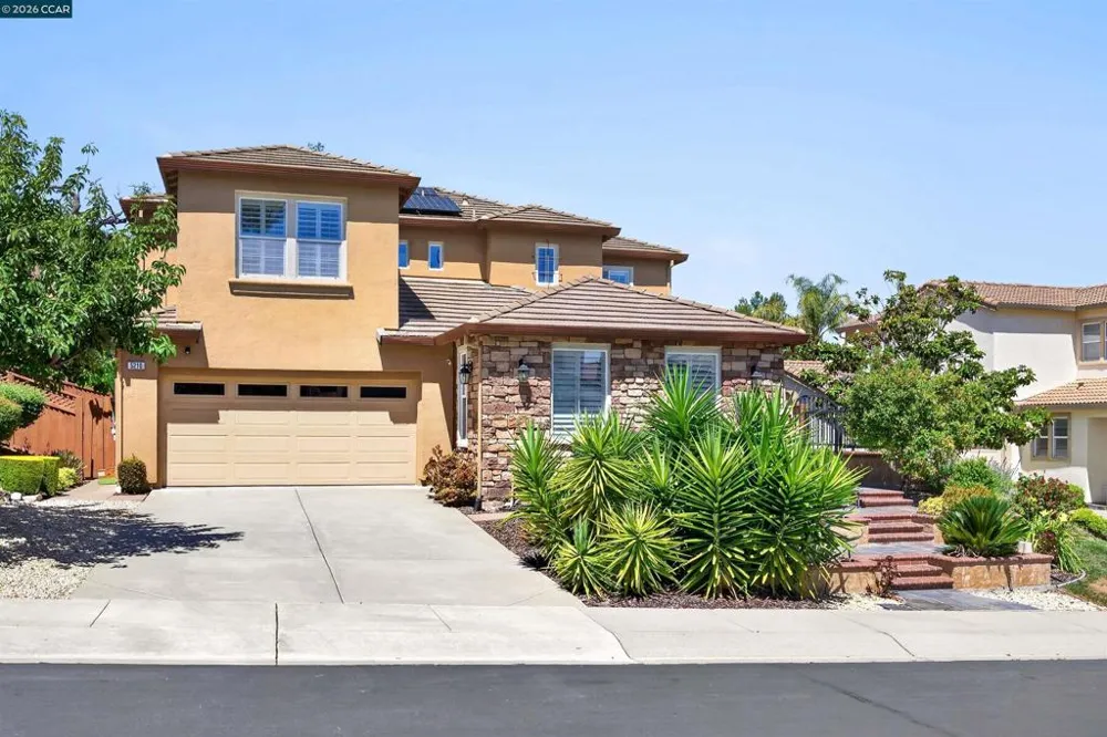 5210 S Montecito Dr Concord, CA 94521