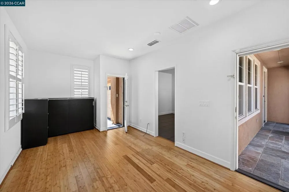 5210 S Montecito Dr Concord, CA 94521