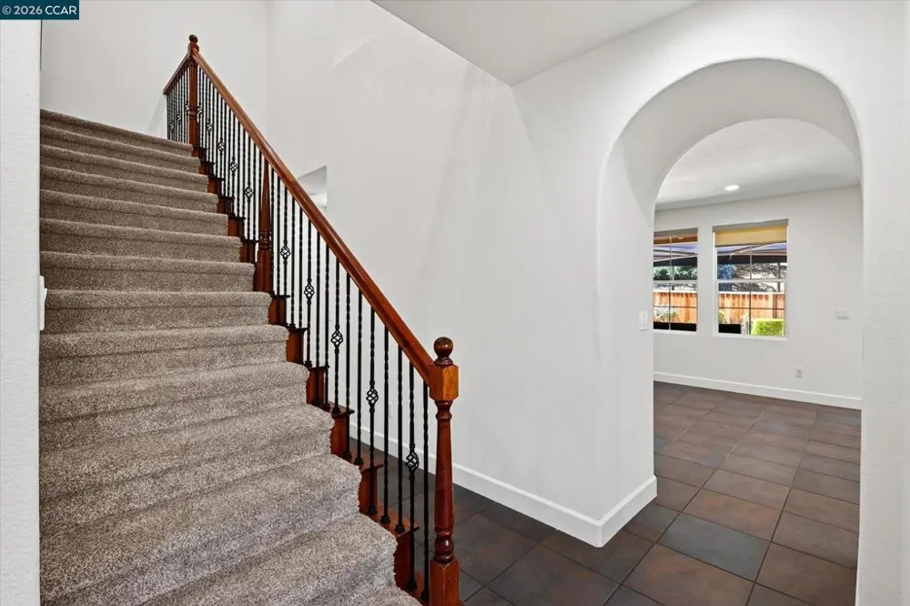 5210 S Montecito Dr Concord, CA 94521