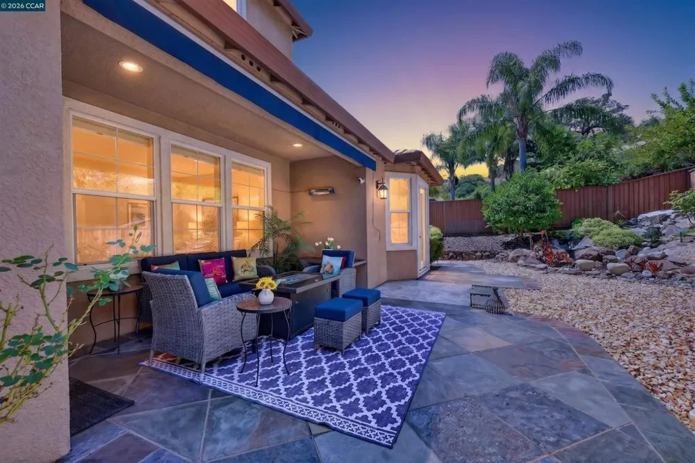 5210 S Montecito Dr Concord, CA 94521