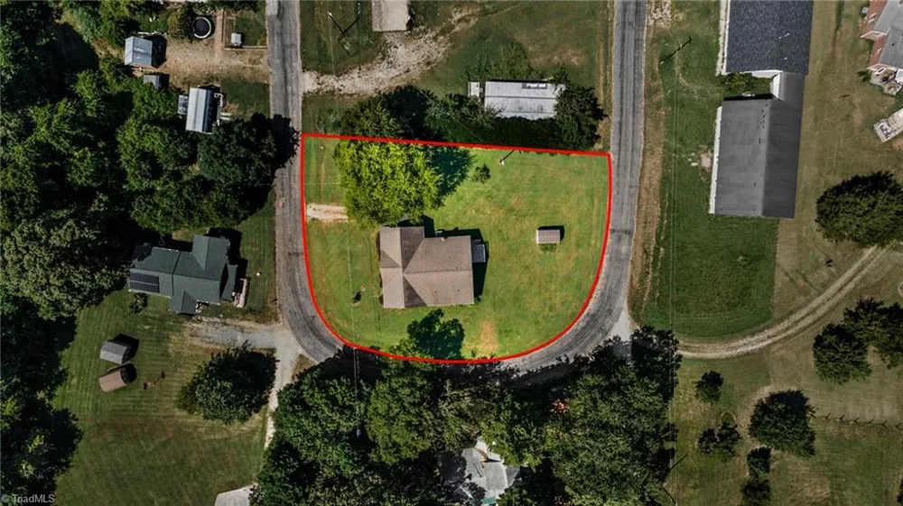 130 Loop Street Mocksville, NC 27028